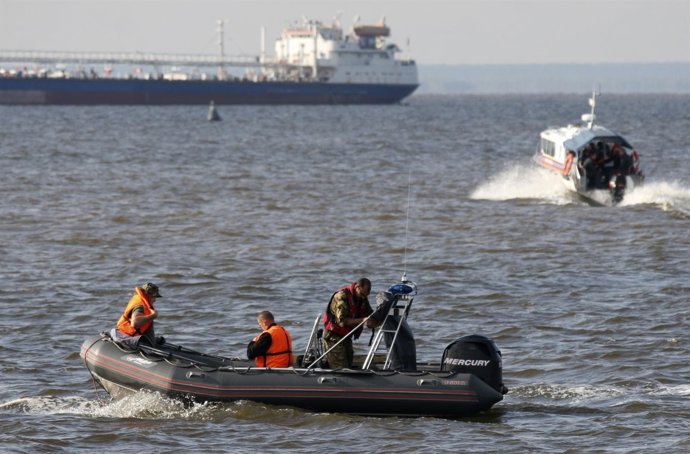 Labores De Rescate Del Barco Bulgaria, Hundido En El Volga
