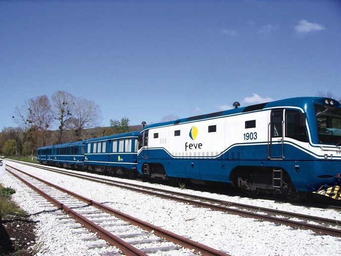 Tren turístico Feve