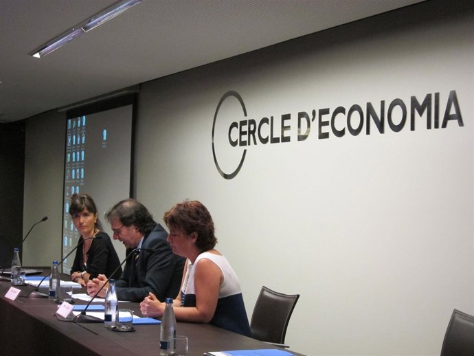 La Secretaria De Empleo Y Relaciones Laborales De La Generalitat, Esther Sànchez