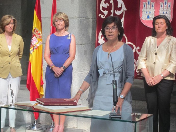 Regina Otaola Durante Su Toma De Posesión