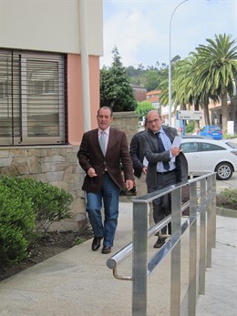 El Alcalde De Camariñas Acude Al Juzgado De Corcubión (A Coruña).