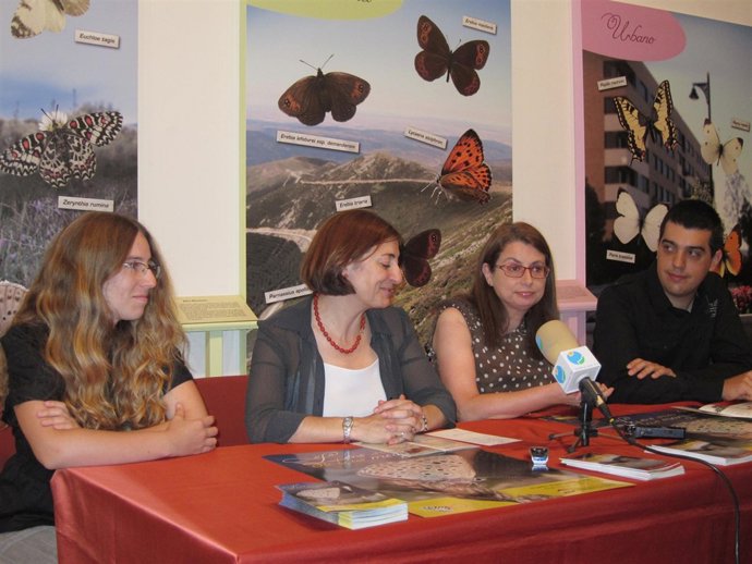 Momento De La Rueda De Prensa