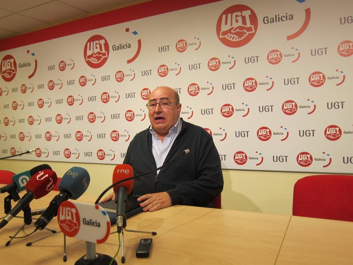 El Secretario Xeral De UU.AA., Roberto García, Alerta De Aumento De Costes