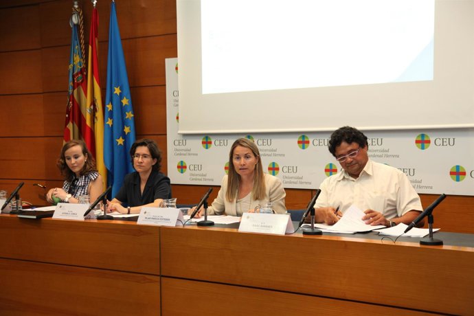 Jornada En La CEU-UCH Para Analizar El Consejo De Ciudadanía De La Comunitat