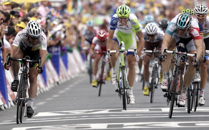 El Alemán André Greipel Puede Con El Británico Mark Cavendish En El Tour