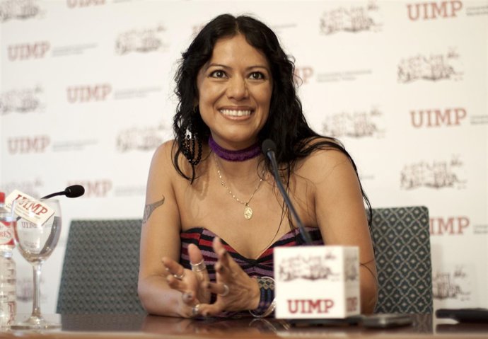 La Cantante Y Compositora Mexicana Lila Downs En La UIMP