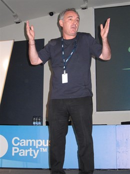 El Cocinero Catalán Ferran Adrià Imparte Una Conferencia En La Campus Party.