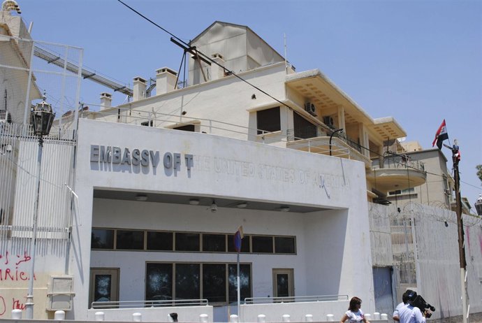 Embajada De EEUU En Damasco Atacada Por Partidarios De Al Assad