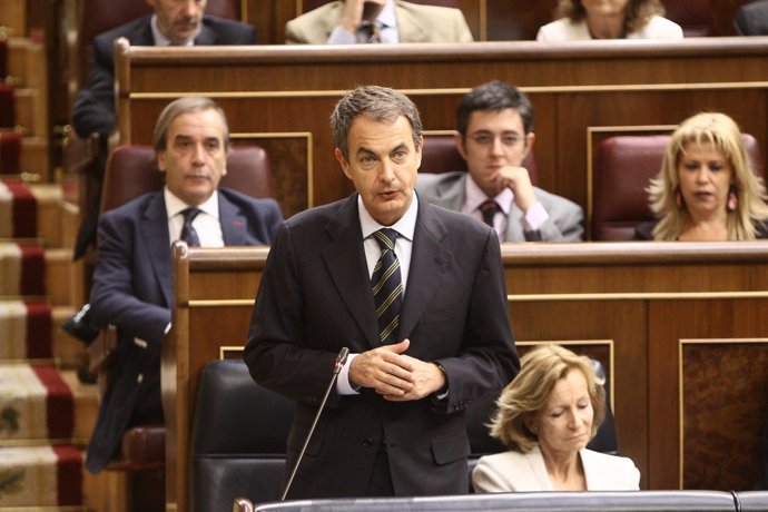 Zapatero En El Pleno Del Congreso