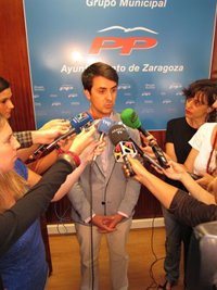 PP espera que Belloch diga si la fórmula usada por IU en la toma de posesión "respeta las reglas democráticas"