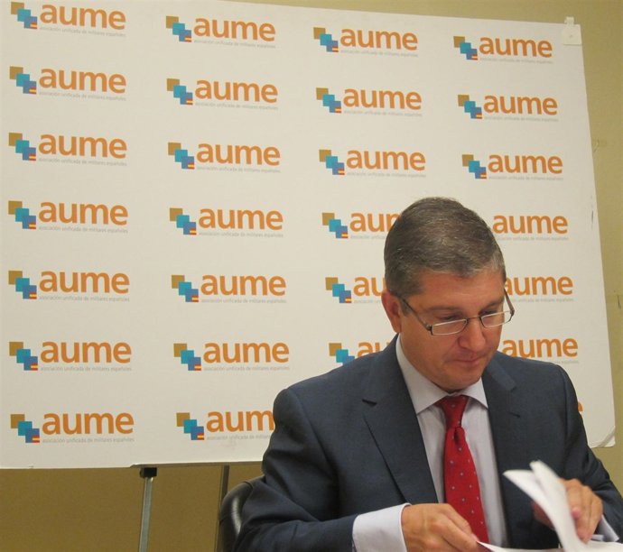 Secretario General De AUME, Mariano Casado