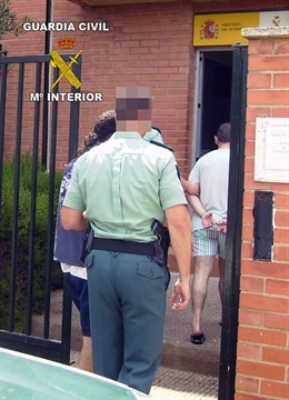 Detenidos Por Robo En Una Explotación Agrícola De Mula