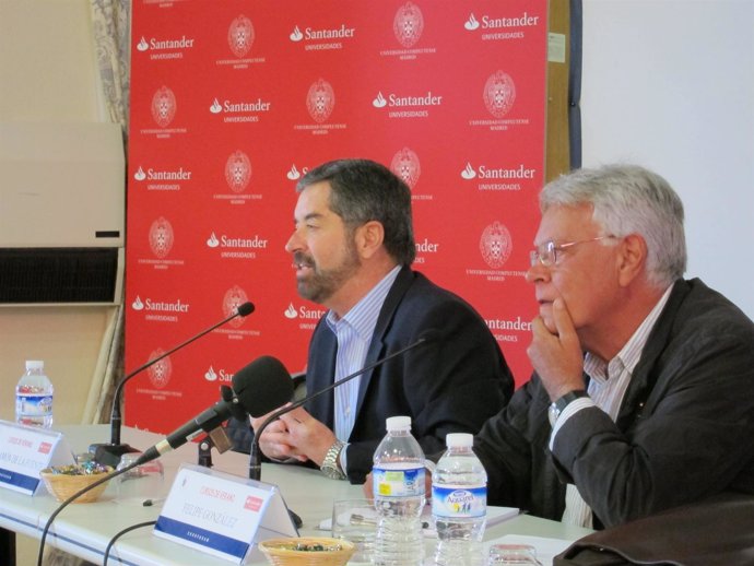 Felipe González En Los Cursos De El Escorial