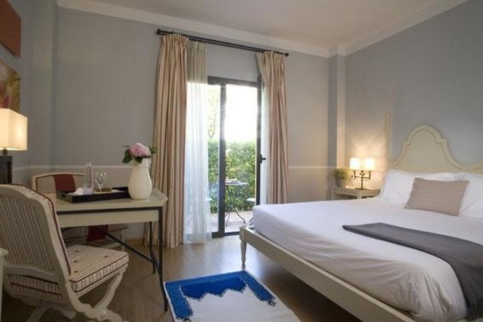 Habitación De Un NH Hoteles