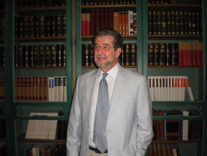 El Vicedirector De La RAE, José Antonio Pascual