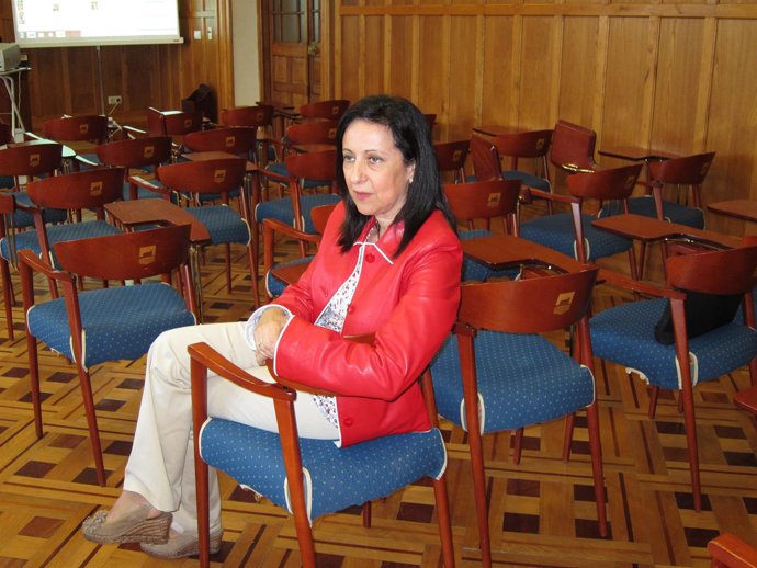 La Vocal Del CGPJ Margarita Robles En La UIMP