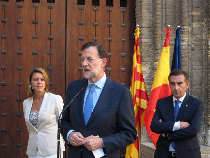 Rajoy, Acompañado De De Cospedal Y Del Presidente De La DPZ