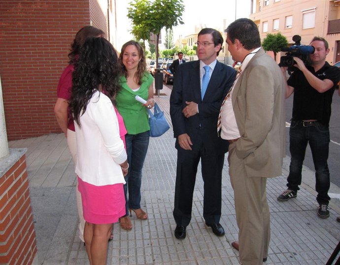 Gozo Merino Y Fernández Mañueco