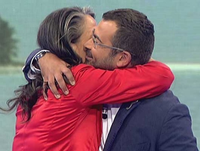 Jorge Javier Y La Madre De Aída Nízar