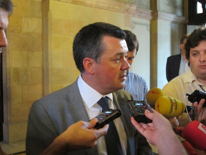 El Director General De Cooperación De La Generalitat, Carles Llorens