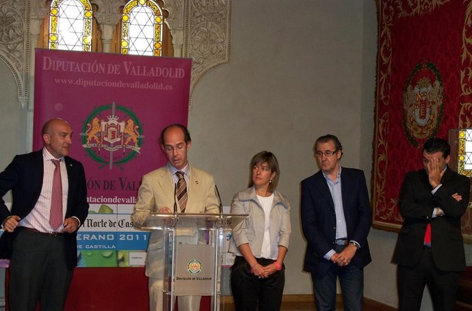 El Rector De La UEMC Presenta El Curso De Verano De Esta Institución