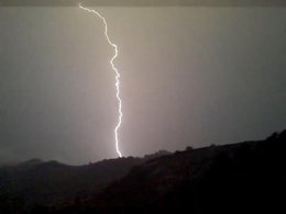 Un Rayo Durante Las Tormentas Eléctricas