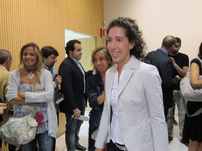 La Concejal Del PP María Elisa Casanova