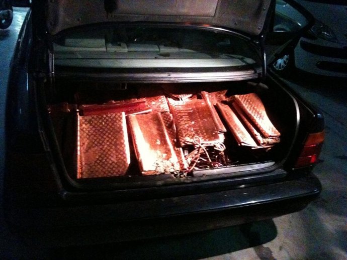 Material Y Vehículo Incautados Por La Policía Local En Campanillas