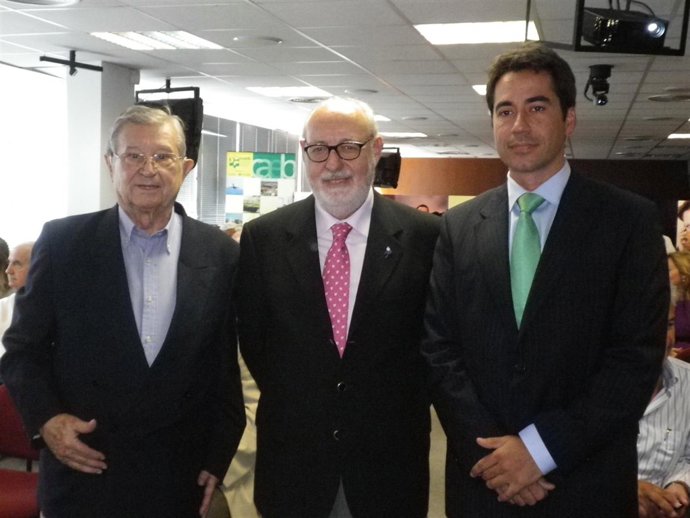 Josep Oliver, Pedro Montero Y César Pacheco