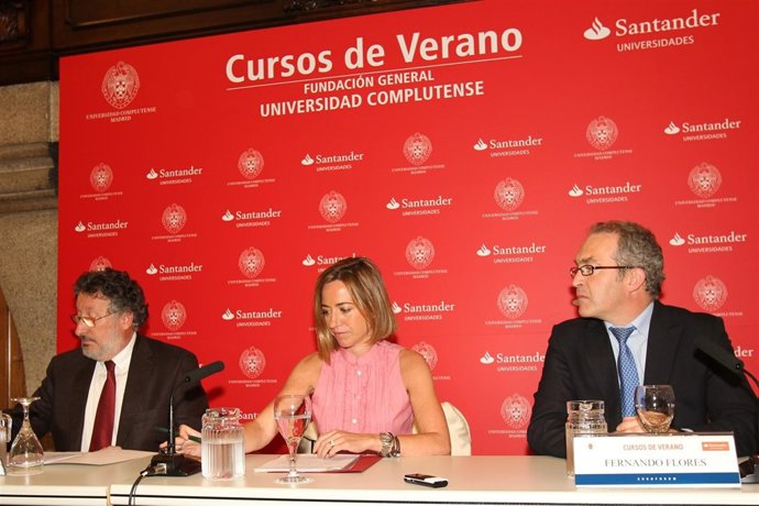 Carme Chacón En Los Cursos De Verano De El Escorial