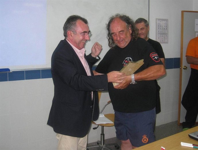 IX Curso De Actuaciones De Emergencia En El Medio Acuático 