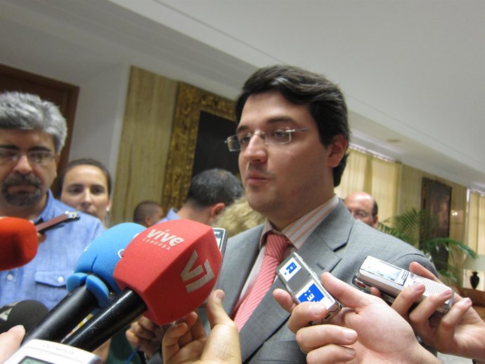  El Teniente De Alcalde De Hacienda Y Gestión, José María Bellido