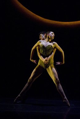 Imagen De La Coreografía L'amoroso. 