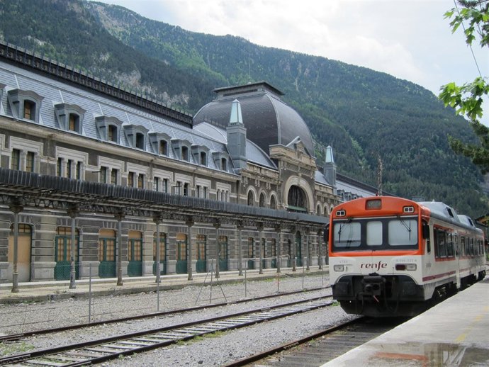 Estación Internacional De Canfranc