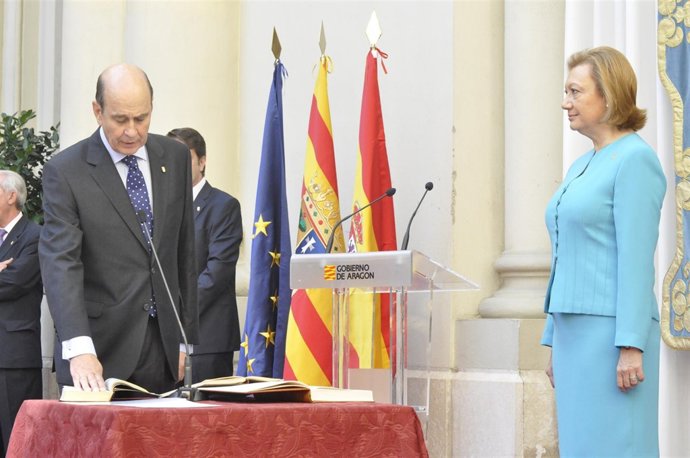 Rafael Fernández De Alarcón, Consejero De Urbanismo, Vivienda Y Transportes.