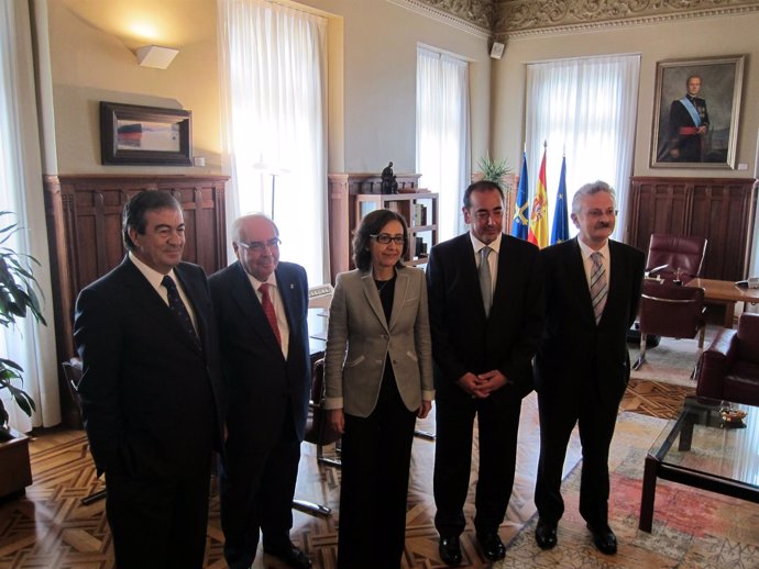 Cascos, Areces, Aguilar, Goñi Y Trevín En La Junta General