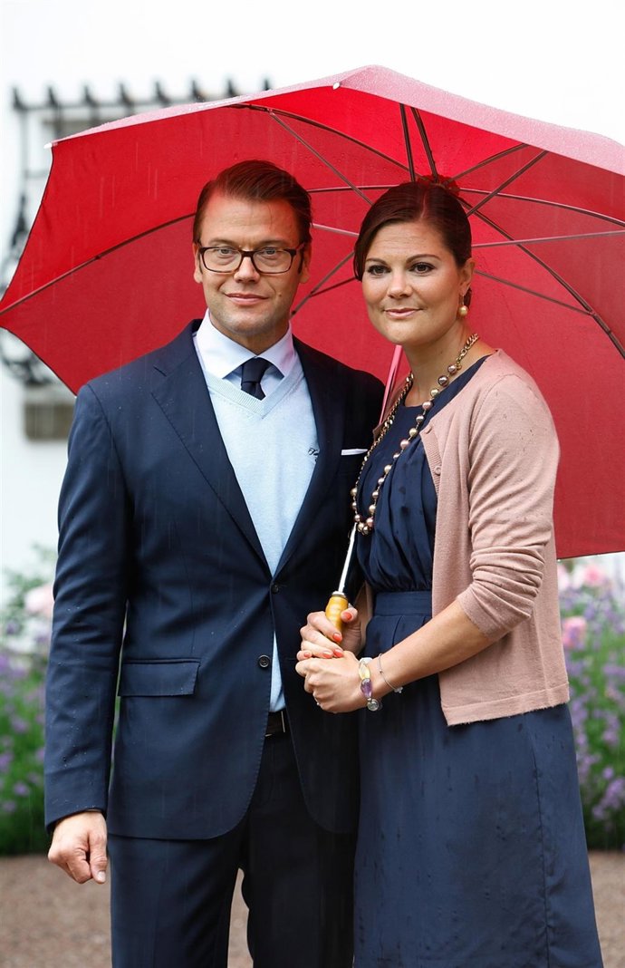 Princesa Victoria De Suecia Y Su Marido Daniel Westling 