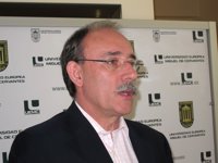 Bedera niega que en el PSOE de Valladolid "se hable de renovación", pero admite que su partido tiene "un punto ácrata"