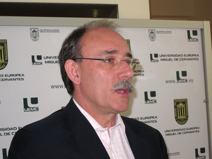 El Secretario Del PSOE De Valladolid, Mario Bedera