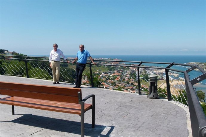 Mirador De La Cuba, En Suances 