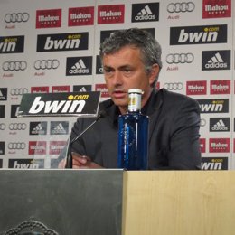 El Entrenador Del Real Madrid, José Mourinho