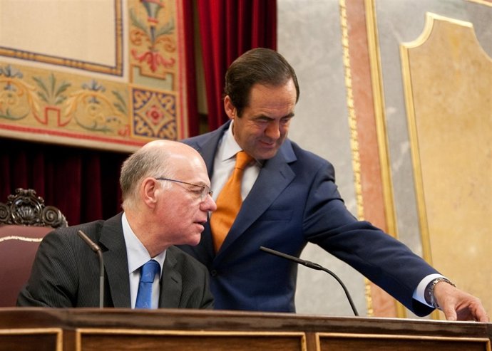 El Presidente Del Parlamento Federal De Alemania Visita El Congreso