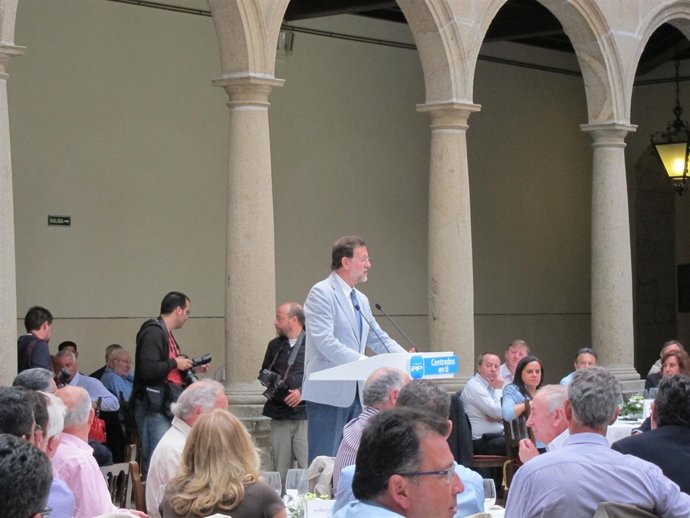 Mariano Rajoy En Santiago En Un Acto Con Los Candidatos Gallegos Del PP