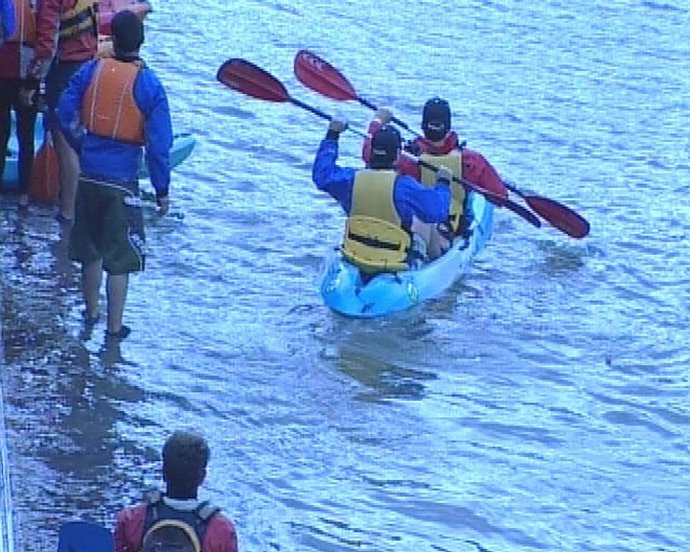 Deportes Acuácticos En La Ría De Bilbao