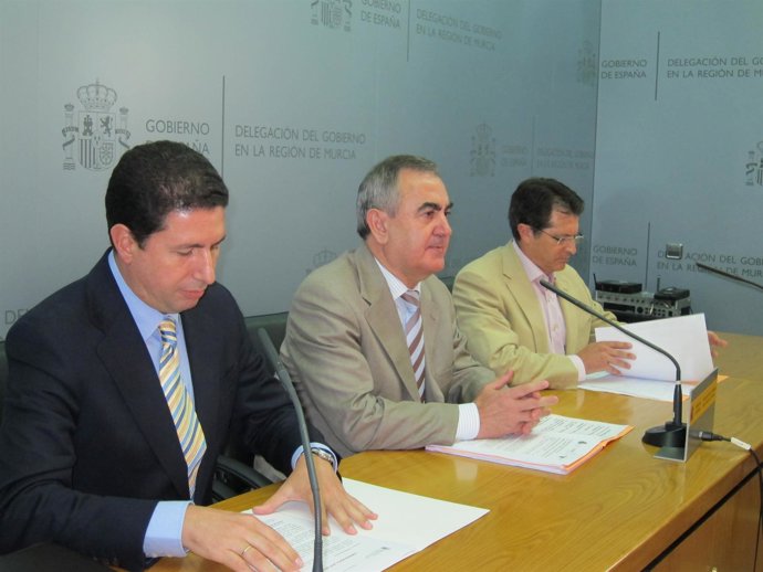 Sevilla, González Tovar Y Jódar