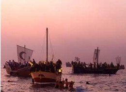 Fiesta De 'Moros Y Cristianos' En Villajoyosa (Alicante)