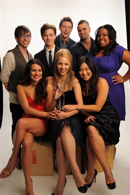 Casting De Glee Posando En Los People's Choice Awards 2010