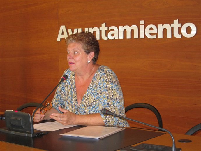 La Concejala De Mujer, Conchi Bravo