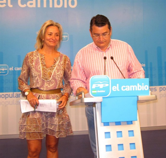 Carolina González Vigo Y Antonio Sanz, Este Lunes