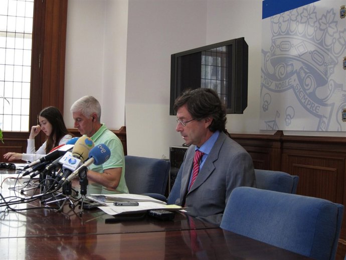 El Portavoz Del Equipo De Gobierno De Santander, Antonio Gómez